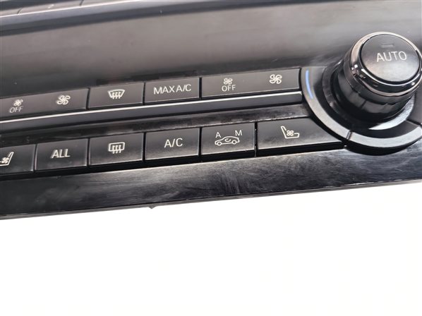 Thumbnail 9: 2011-2015 BMW 740i 750i 760i (F01) FRONT HEATER A/C TEMPERATURE CONTROL PANEL