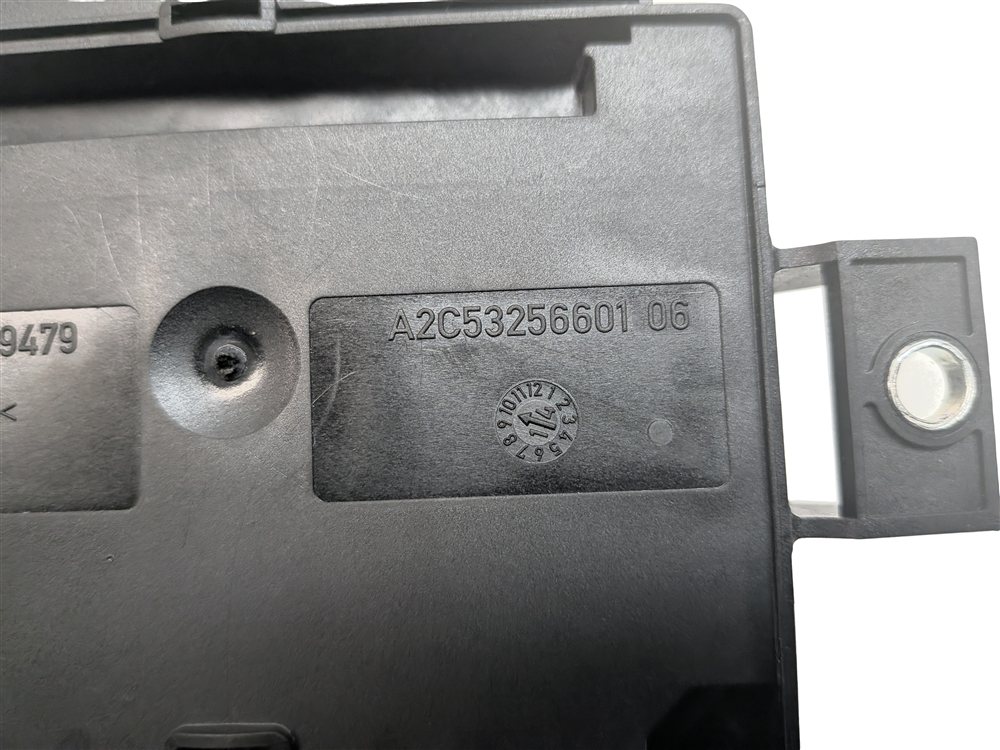 Thumbnail 6: 2015 RANGE ROVER EVOQUE (L538) ELECTRONIC PARK BRAKE EPB CONTROL MODULE COMPUTER