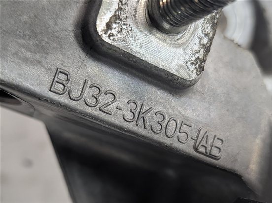 Thumbnail 8: 2015 RANGE ROVER EVOQUE (L538) 2.0L (204PT) ENGINE MOTOR MOUNT ASSEMBLY