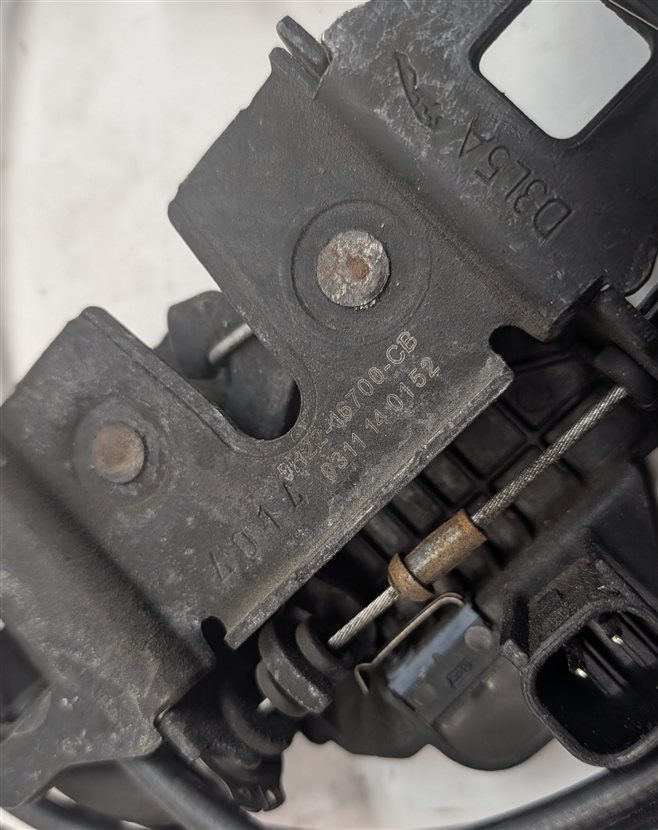 Thumbnail 5: 2015 RANGE ROVER EVOQUE (L538) FRONT HOOD LID LOCK LATCH RELEASE CABLE