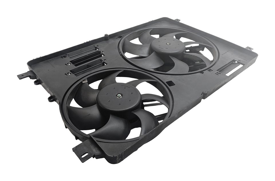 Thumbnail 3: 12-17 LR2 DISCOVERY SPORT RANGE ROVER EVOQUE L550 RADIATOR COOLING FAN & SHROUD