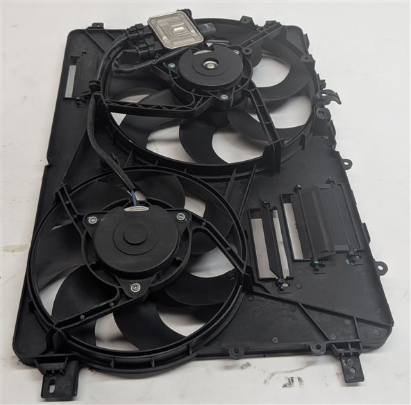 Thumbnail 4: 12-17 LR2 DISCOVERY SPORT RANGE ROVER EVOQUE L550 RADIATOR COOLING FAN & SHROUD