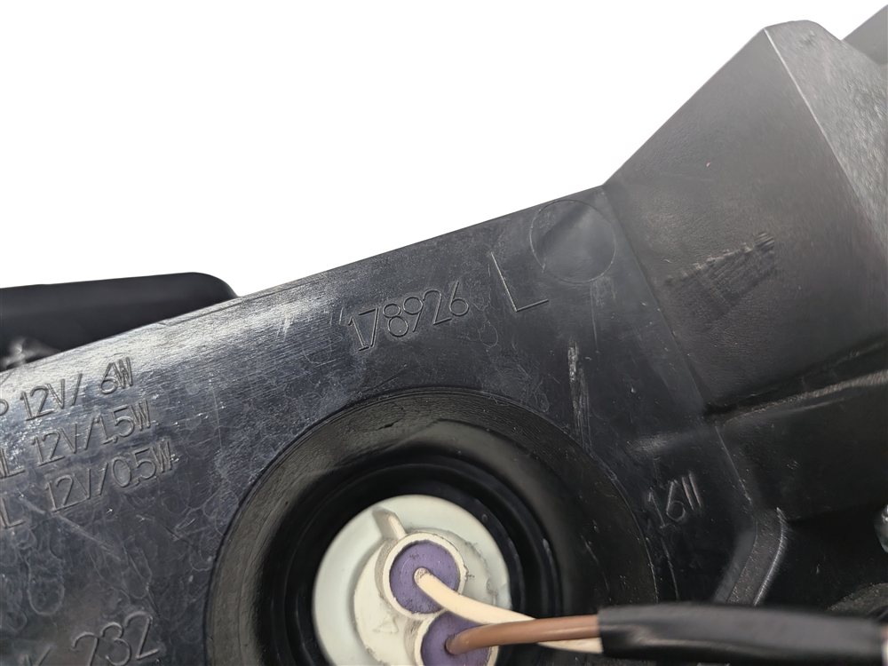 Thumbnail 7: 2014-2015 RANGE ROVER EVOQUE L538 REAR LEFT QUARTER TAILLIGHT LAMP CLEAR LENS