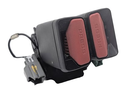 2015 RANGE ROVER EVOQUE (L538) REAR SEAT SEATBELT BUCKLE SET/2 (Black)