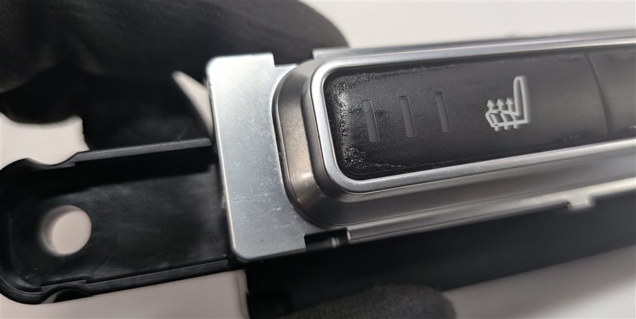 Thumbnail 7: 2015 RANGE ROVER EVOQUE (L538) REAR SEAT HEATED HEATER SWITCH DUAL BUTTON