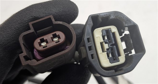 Thumbnail 4: 15 RANGE ROVER EVOQUE (L538) REAR LEFT ELECTRONIC PARK BRAKE WIRE WIRING HARNESS