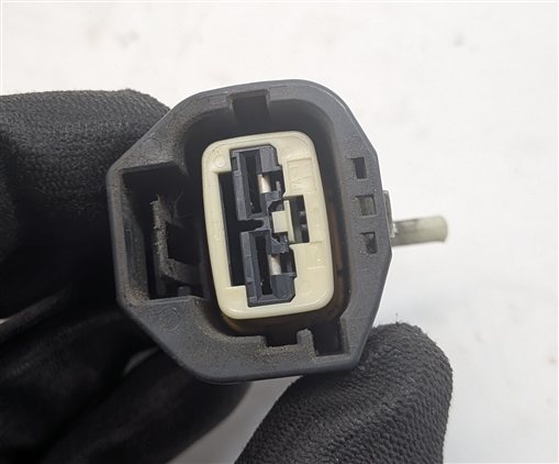 Thumbnail 4: 15 RANGE ROVER EVOQUE (L538) REAR RIGHT ELECTRONIC PARK BRAKE WIRING HARNESS