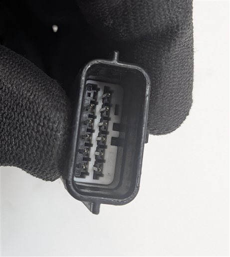 Thumbnail 6: 2015 RANGE ROVER EVOQUE (L538) REAR PARK PDC SENSORS w/HARNESS