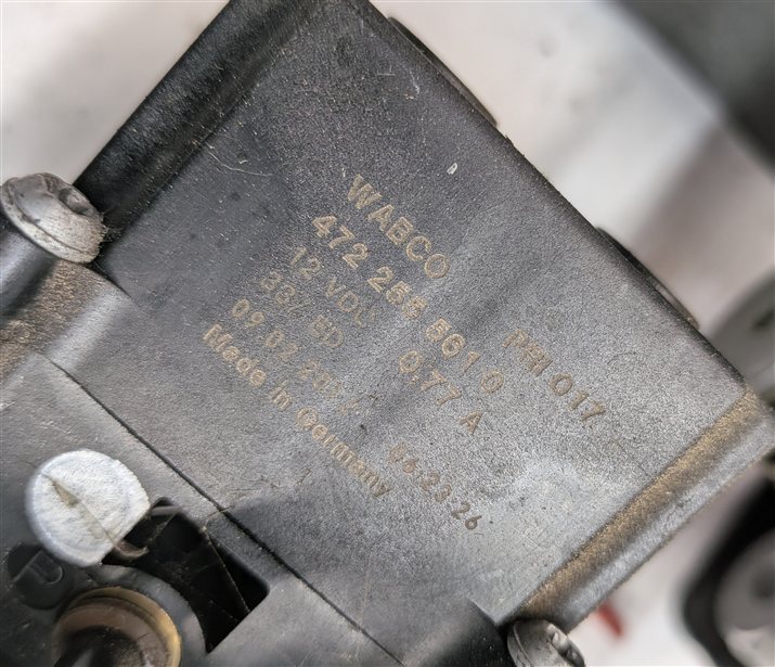 Thumbnail 8: 09-17 BMW 535iGT 550iGT 740i 750i 760i (F01 F10) AIR SUSPENSION COMPRESSOR PUMP