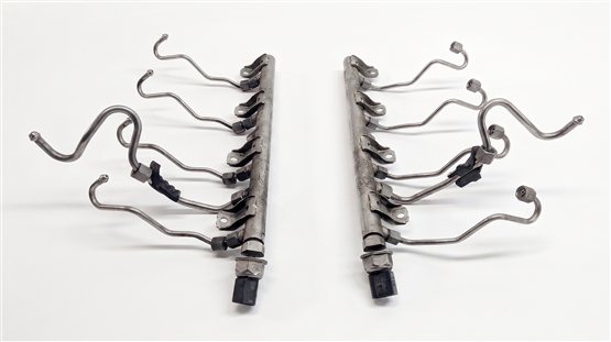 Thumbnail 5: 2012 BMW 750LI (F01) 4.4L (N63) ENGINE HIGH PRESSURE FUEL RAIL SET/2