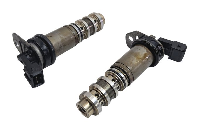 Thumbnail 1: 2012 BMW 750LI (F01) 4.4L (N63) ENGINE CAMSHAFT VANOS SOLENOID VALVE SET/2