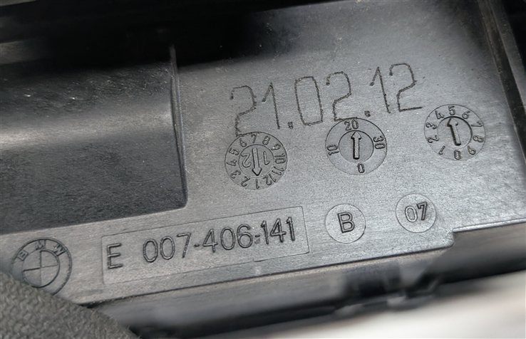 Thumbnail 6: 2012 BMW 750LI F01 ELECTRONIC EMERGENCY PARK BRAKE EPB ACTUATOR MOTOR w/CABLES