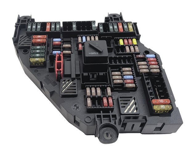 Thumbnail 4: 2012 BMW 750LI (F01) 4.4L REAR TRUNK SAM FUSE BOX RELAY CARRIER MODULE