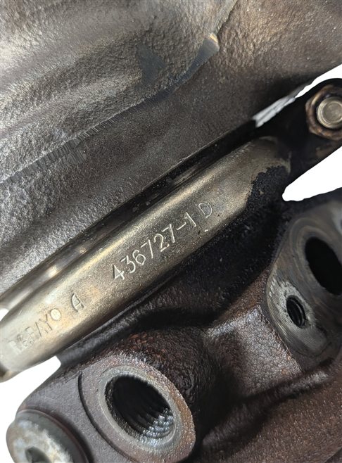 Thumbnail 7: 08-14 BMW 550i 750i X5 X6 (E70 E71 F01 F10) 4.4L N63 ENGINE RIGHT TURBOCHARGER
