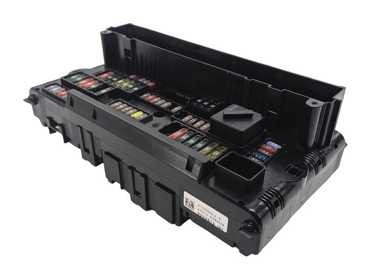 Thumbnail 4: 2012 BMW 5 6 7 SERIES F01 F10 F12 FRONT POWER DISTRIBUTION FUSE RELAY MODULE