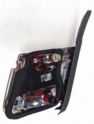 Thumbnail 4: 09-12 BMW 740i 750i 760i B7 (F01) REAR LEFT INNER TRUNK LID TAILLIGHT LIGHT LAMP