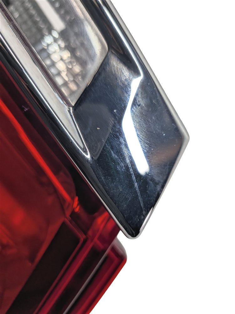 Thumbnail 8: 09-12 BMW 740i 750i 760i B7 (F01) REAR LEFT INNER TRUNK LID TAILLIGHT LIGHT LAMP