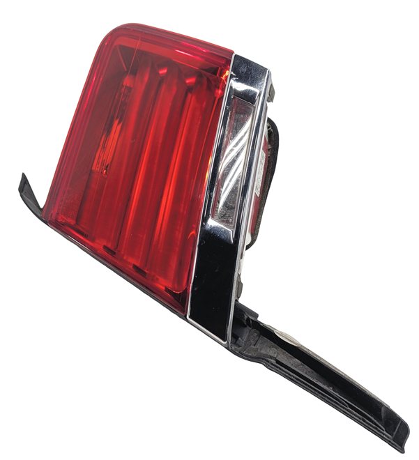 09-12 BMW 740i 750i 760i B7 F01 REAR RIGHT INNER TRUNK LID TAILLIGHT LIGHT LAMP