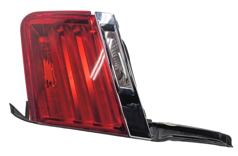 Thumbnail 2: 09-12 BMW 740i 750i 760i B7 F01 REAR RIGHT INNER TRUNK LID TAILLIGHT LIGHT LAMP