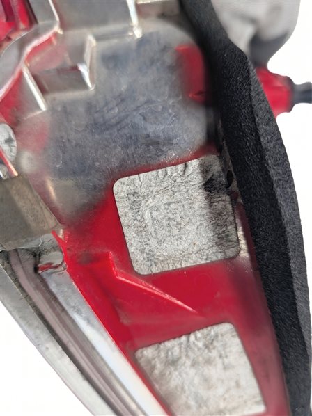 Thumbnail 6: 09-12 BMW 740i 750i 760i B7 F01 REAR RIGHT INNER TRUNK LID TAILLIGHT LIGHT LAMP