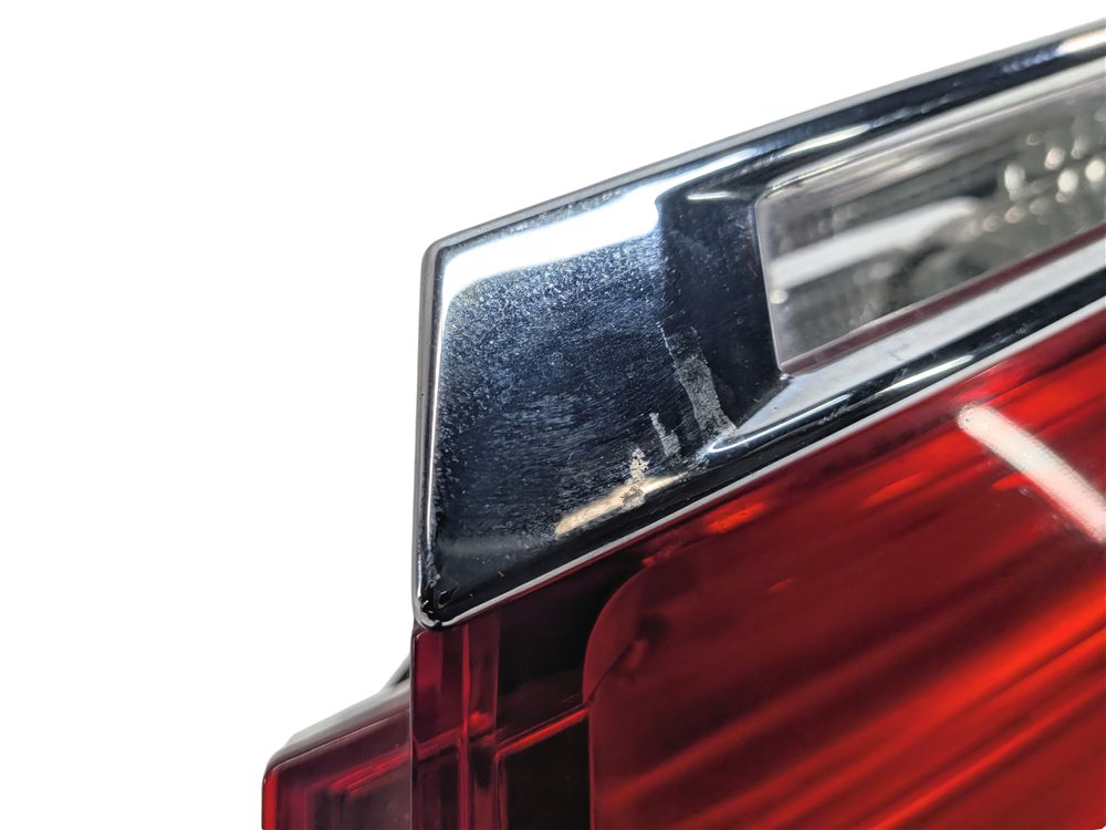 Thumbnail 9: 09-12 BMW 740i 750i 760i B7 F01 REAR RIGHT INNER TRUNK LID TAILLIGHT LIGHT LAMP