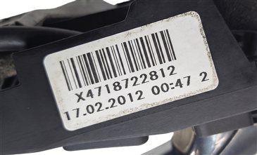 Thumbnail 7: 2009-2018 BMW 5 7 SERIES (F01 F02 F10) FRONT RIGHT COMFORT DOOR HANDLE (Gray)