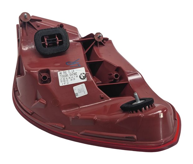 Thumbnail 4: 2009-2012 BMW 7 SERIES (F01) LEFT DRIVER REAR OUTER TAILLIGHT BRAKE LIGHT LAMP