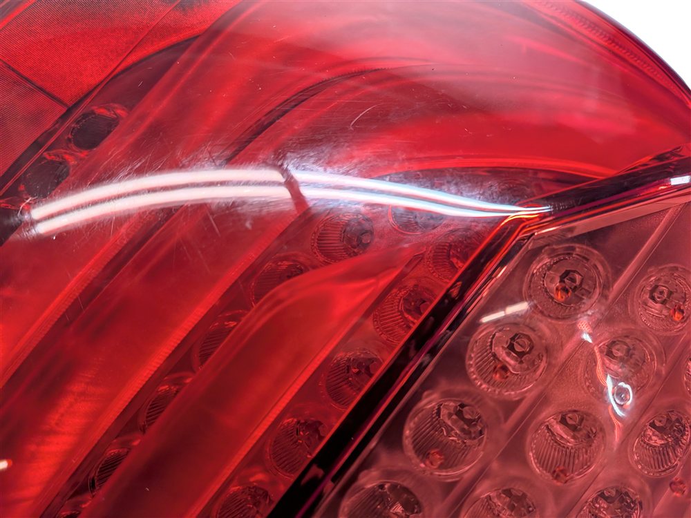 Thumbnail 8: 2009-2012 BMW 7 SERIES (F01) LEFT DRIVER REAR OUTER TAILLIGHT BRAKE LIGHT LAMP