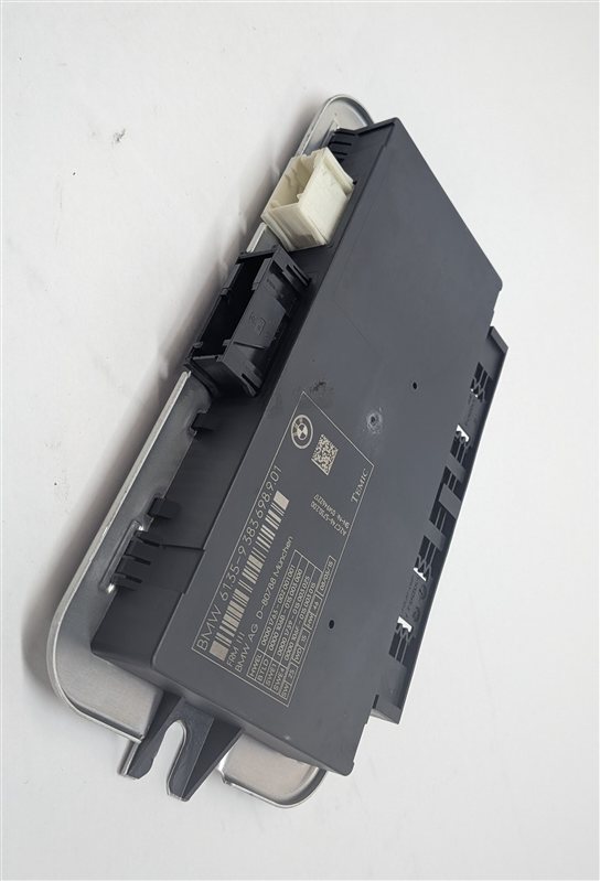 10-17 BMW 5 6 7 M5 X3 X4 (F06 F10 F12 F25 F26) FRM III BODY LIGHT CONTROL MODULE