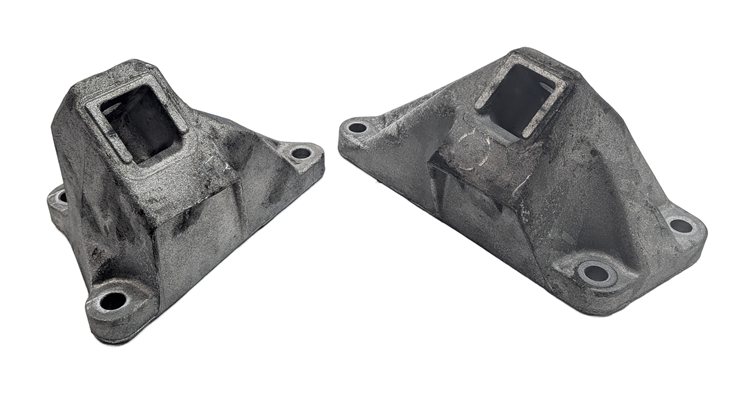 Thumbnail 4: 2016 BMW 650I F12 4.4L N63 LEFT/RIGHT ENGINE MOTOR MOUNT BRACKET SET/2