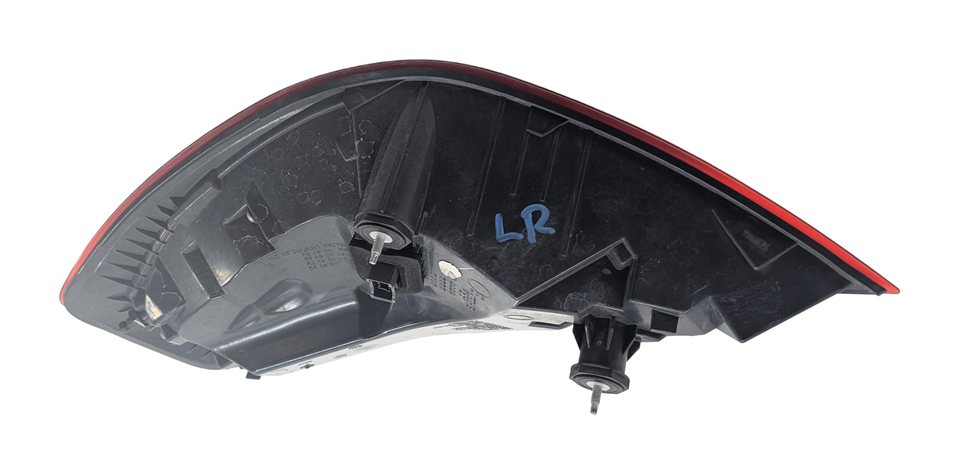 Thumbnail 5: 12-19 BMW 640i 650i M6 F06 F12 F13 LEFT DRIVER OUTER TAILLIGHT BRAKE LIGHT LAMP