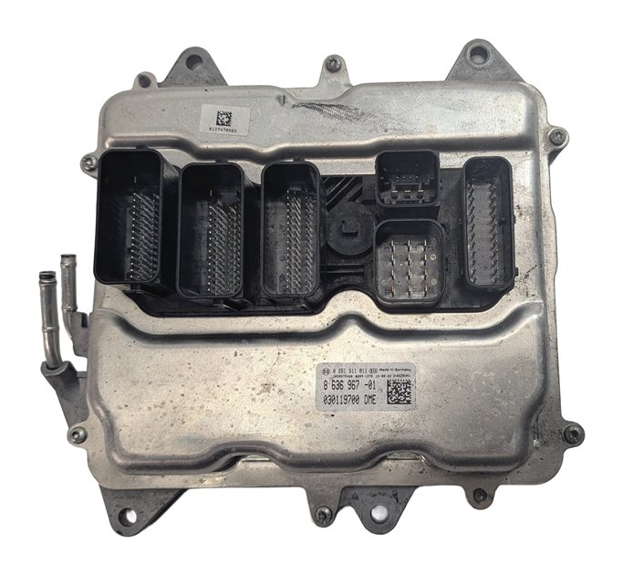 Thumbnail 10: 2016 BMW 650I CONVERTIBLE F12 4.4L N63 DME CAS4 IMMOBILIZER KEY MODULE SET