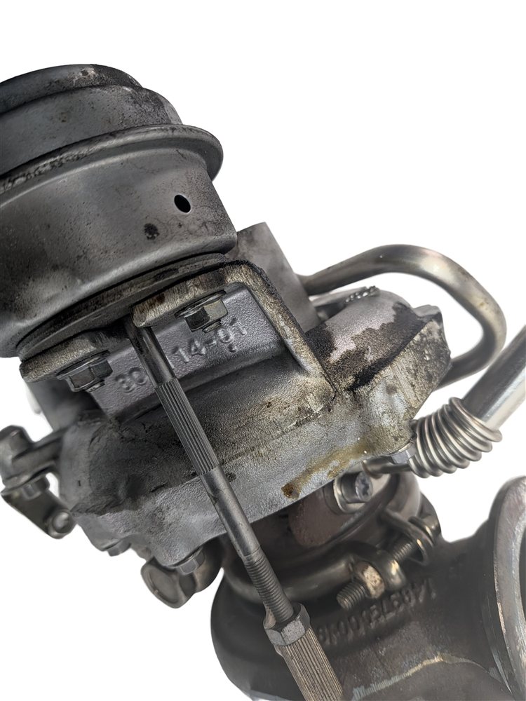 Thumbnail 8: 2013-2019 BMW 550i 550iGT 650i 750i X5 X6 4.4L N63 ENGINE RIGHT TURBOCHARGER