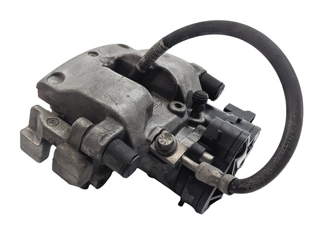 Thumbnail 1: 2017-2021 MERCEDES C300 (W205) REAR LEFT BRAKE CALIPER