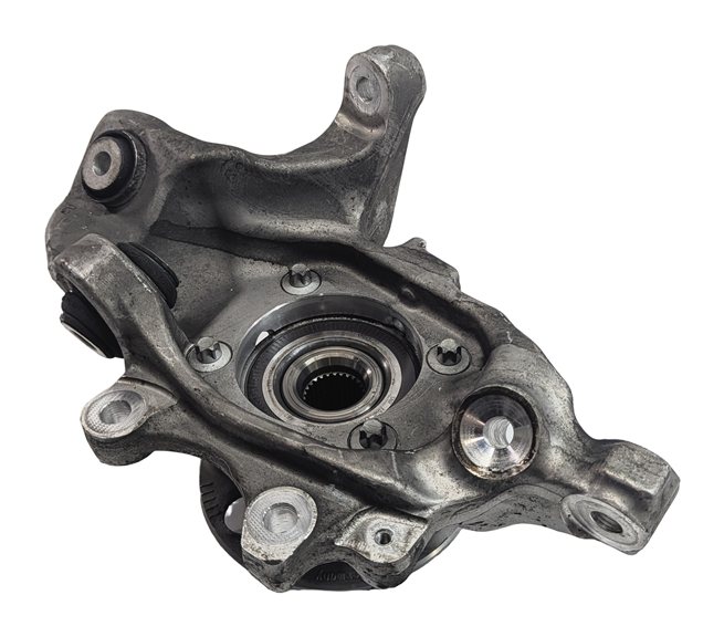 Thumbnail 1: 2015-2021 MERCEDES C300 C350 C400 (W205) SEDAN RIGHT REAR SPINDLE KNUCKLE HUB