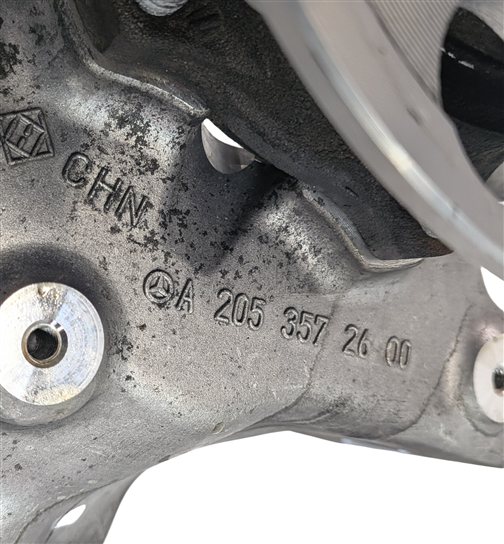 Thumbnail 7: 2015-2021 MERCEDES C300 C350 C400 (W205) SEDAN RIGHT REAR SPINDLE KNUCKLE HUB