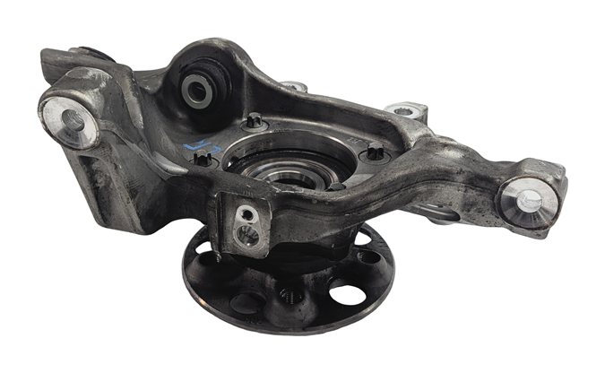 Thumbnail 4: 2015-2021 MERCEDES C300 C350 C400 (W205) SEDAN LEFT REAR SPINDLE KNUCKLE HUB