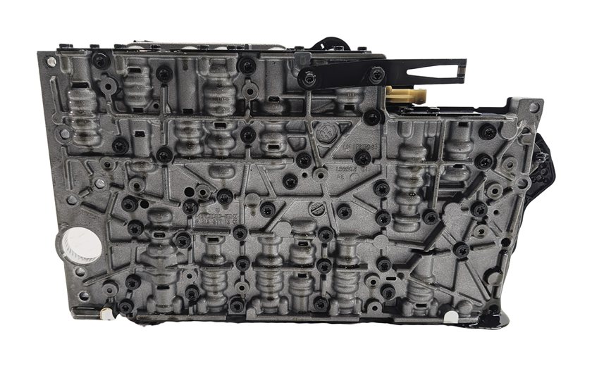 Thumbnail 4: 15-20 MERCEDES (W205 W212 W166 W222 X166) TRANSMISSION VALVE BODY w/CONDUCTOR