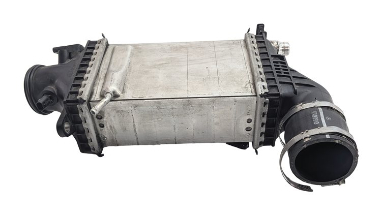 Thumbnail 4: 2015-2023 MERCEDES C300 C43 AMG (W205) INTERCOOLER CHARGE AIR COOLER RADIATOR