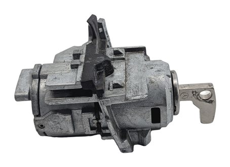 Thumbnail 3: 2017 MERCEDES C300 (W205) FRONT LEFT DRIVER DOOR LOCK CYLINDER TUMBLER w/ KEY