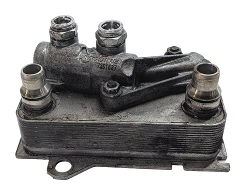 Thumbnail 2: 2015-2020 MERCEDES C300 GLC300 E300 (W205 X253) ENGINE OIL COOLER HEAT EXCHANGER