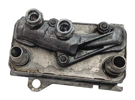 Thumbnail 3: 2015-2020 MERCEDES C300 GLC300 E300 (W205 X253) ENGINE OIL COOLER HEAT EXCHANGER
