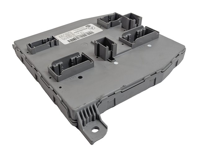 Thumbnail 3: 2016 MERCEDES C300 GLC300 C63 AMG (W205 X253) FRONT SAM MODULE RELAY FUSE BOX