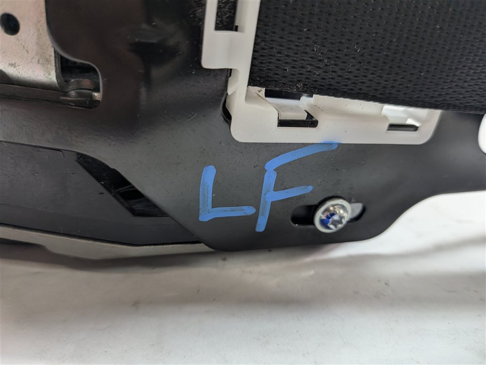 Thumbnail 7: 2015-2018 MERCEDES C-CLASS (W205) LEFT FRONT DRIVER SEATBELT RETRACTOR (Black)