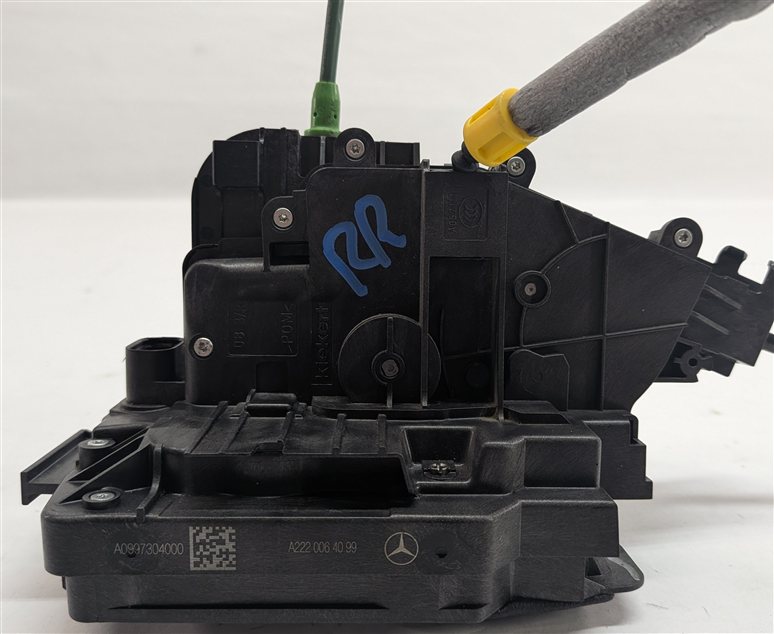 Thumbnail 2: 15-21 MERCEDES C E GLC GLE GLS CLASS (W205 W213 X253 V167) REAR RIGHT DOOR LATCH