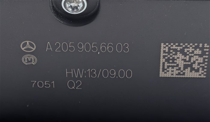 Thumbnail 5: 2017 MERCEDES C300 (W205) ELECTRONIC EMERGENCY PARK PARKING BRAKE SWITCH BUTTON