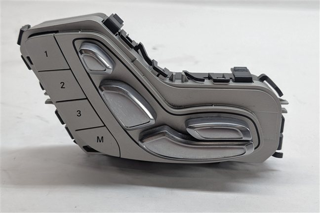 2017 MERCEDES C300 (W205) FRONT LEFT DRIVER POWER SEAT SWITCH w/ MEMORY