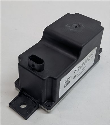 2017 MERCEDES C300 (W205) VOLTAGE CONVERTER CONTROL MODULE COMPUTER UNIT