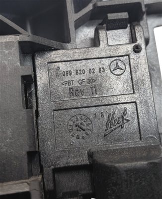 Thumbnail 6: 15-17 MERCEDES C S CLASS (W205 W222) RIGHT REAR KEYLESS GO DOOR HANDLE (White)