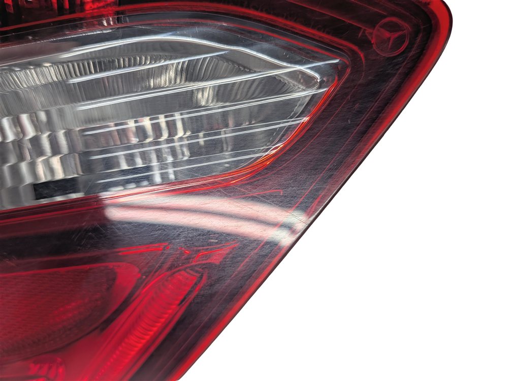 Thumbnail 5: 15-17 MERCEDES C-CLASS (W205) REAR RIGHT INCANDESCENT TAILLIGHT BRAKE LIGHT LAMP
